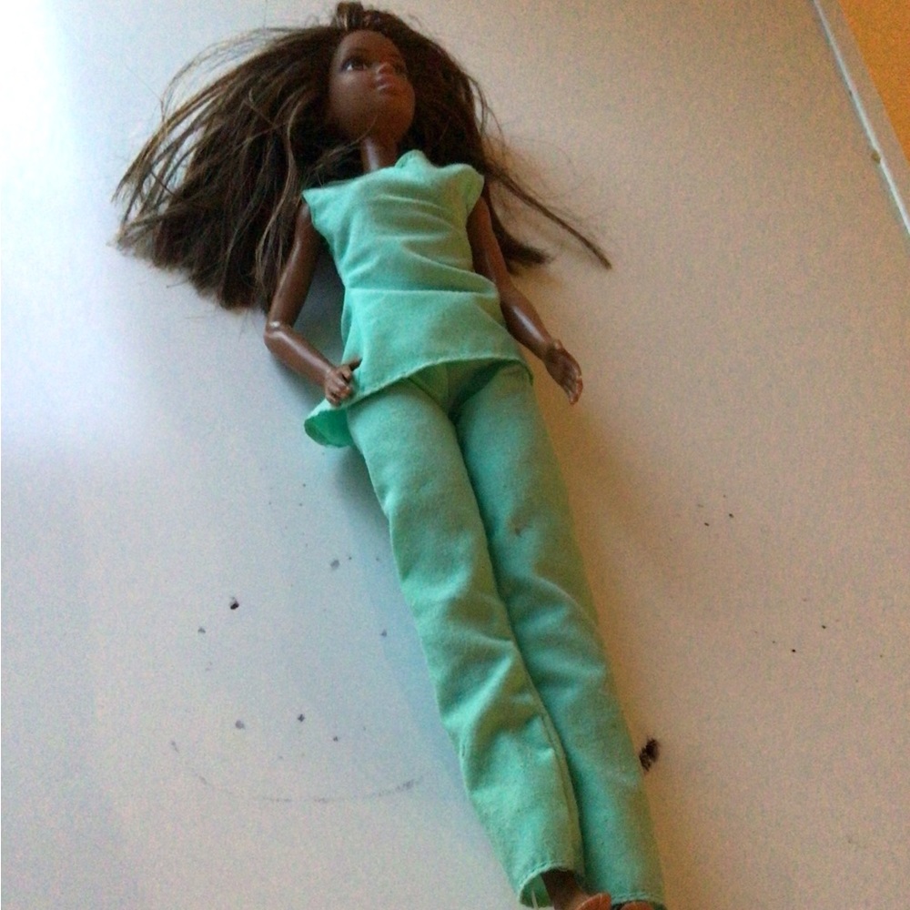 Single Barbie doll